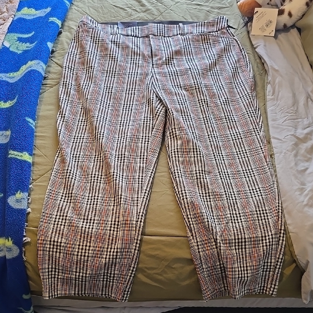 Ava & Viv Plaid Pants